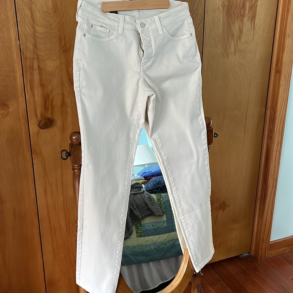 NYDJ Winter White Alina heavy weight 5 pocket legging jeans